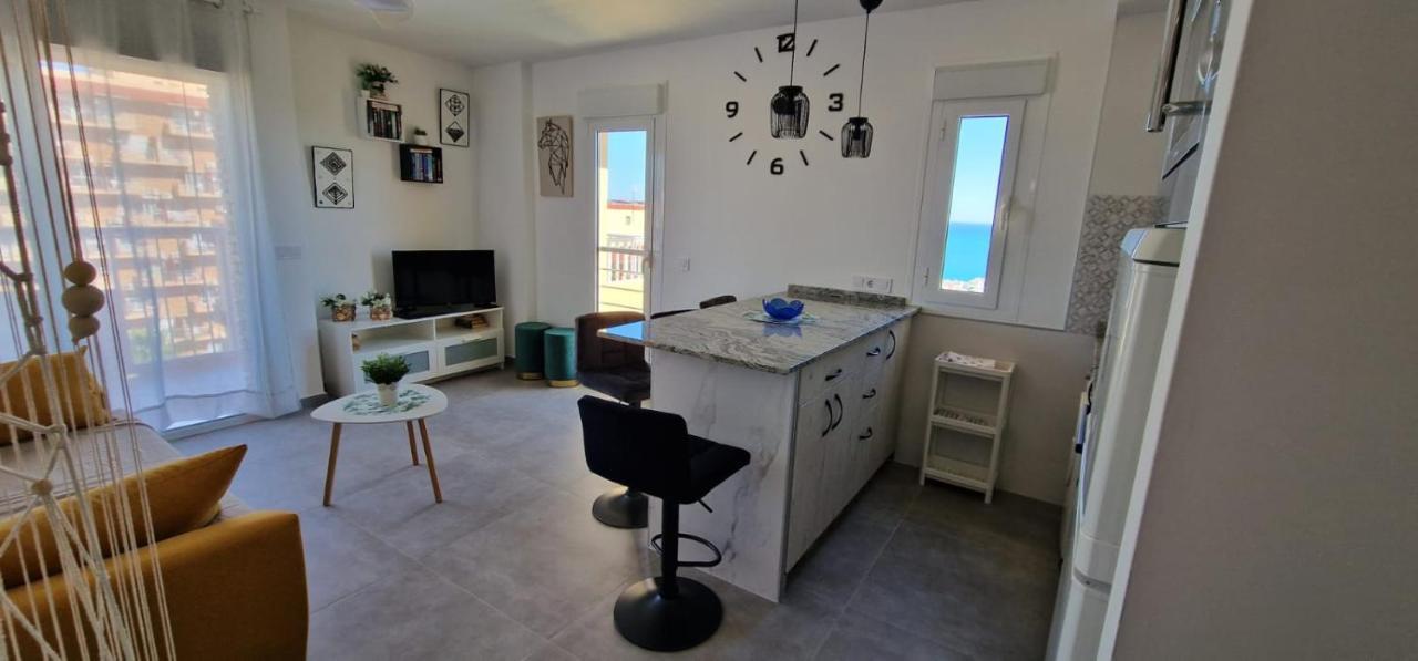 Acogedor,Apartamento.Piscina, Vistas, Terraza Benalmádena Exteriör bild